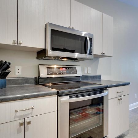 Apartamento Dog-Friendly Pensacola Duplex About 7 Mi To Downtown Exterior foto